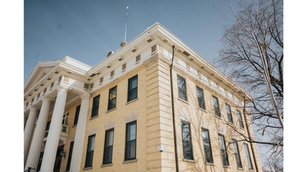 Courthouse exterior representing public institutions and civic authority